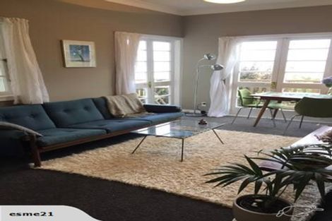 Photo of property in 5 Thorby Street, Northland, Wellington, 6012