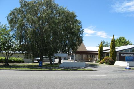 Photo of property in 246 Avonhead Road, Avonhead, Christchurch, 8042