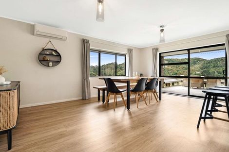 Photo of property in 61 Kanuka Road, Bombay, 2675