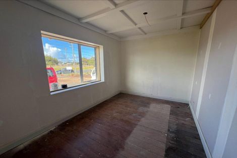 Photo of property in 1 Devon Road, Springvale, Whanganui, 4501