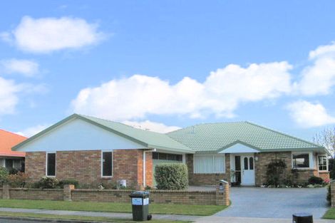 Photo of property in 18 Lotus Avenue, Mount Maunganui, 3116
