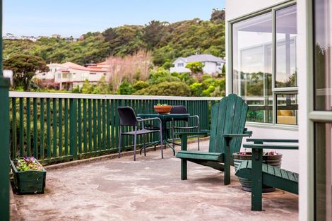 Photo of property in 10 Glengavel Grove, Papakowhai, Porirua, 5024