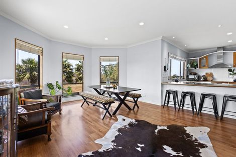 Photo of property in 64 Franklin Road, Bay View, Napier, 4104