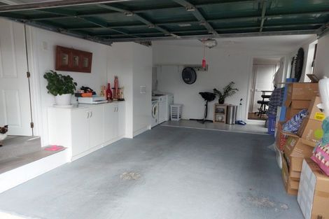 Photo of property in 2/436 Great South Road, Opaheke, Papakura, 2113