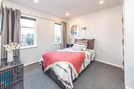 Photo of property in 4 Dickson Crescent, Saint Johns Hill, Whanganui, 4500