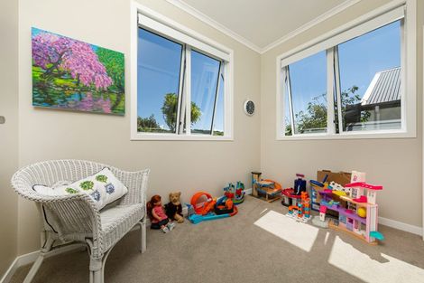 Photo of property in 98 Ahumoana Road, Okura Bush, Albany, 0794