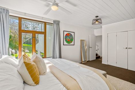 Photo of property in 7 Mahuta Grove, Northcote, Auckland, 0627