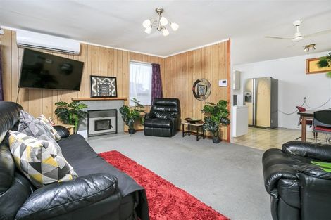 Photo of property in 21a Lancaster Road, Beach Haven, Auckland, 0626