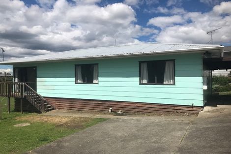 Photo of property in 2/27 Christmas Road, Manurewa, Auckland, 2102