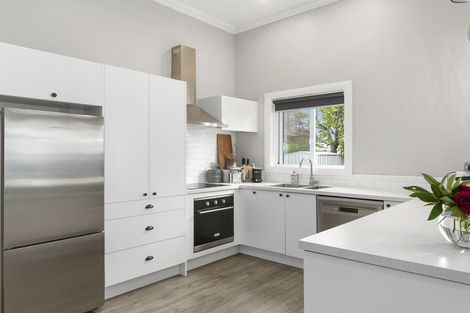 Photo of property in 82 Moreau Street, Saint Kilda, Dunedin, 9012
