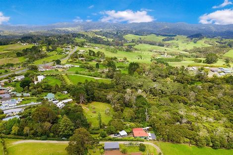 Photo of property in 113 Forest Hill Road, Henderson, Auckland, 0612