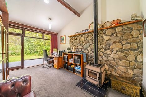 Photo of property in 5 Paton Street, Maymorn, Upper Hutt, 5018