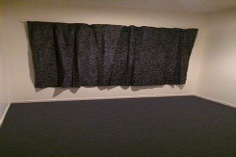 Photo of property in 21 Robertson Road, Favona, Auckland, 2024