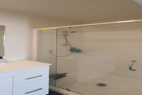 Photo of property in 61 Grove Road, Papakura, 2110