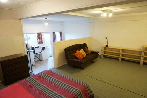 Photo of property in 4/2 Routley Drive, Glen Eden, Auckland, 0602