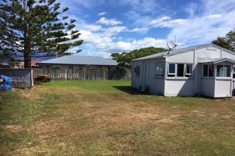 Photo of property in 58 Henley Street, Westport, 7825