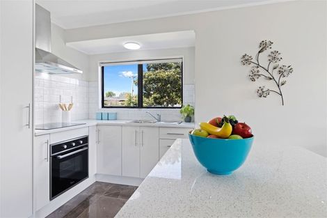 Photo of property in 2/13 John Street, Mangere East, Auckland, 2024