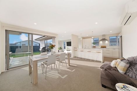 Photo of property in 12 Kingsbridge West, Burwood, Christchurch, 8083