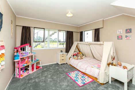 Photo of property in 1988 Egmont Road, Kaimiro, Inglewood, 4386
