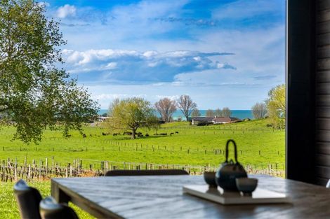 Photo of property in 25 Side Road, Haumoana, 4180