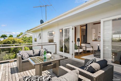Photo of property in 68a Carlisle Road, Browns Bay, Auckland, 0630