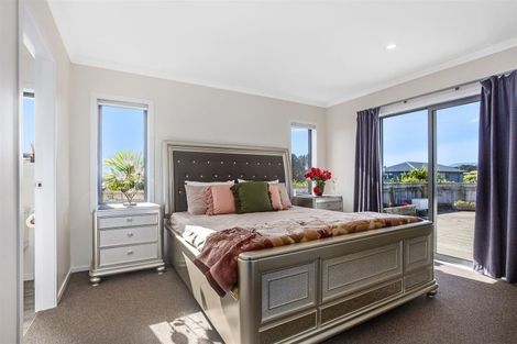 Photo of property in 16 Ken Douglas Drive, Aotea, Porirua, 5024