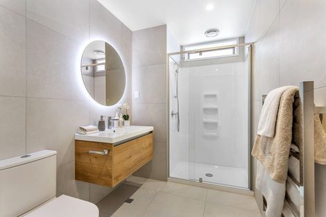 Photo of property in 3/2 Te Rito Road, Hobsonville, Auckland, 0616