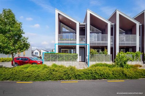 Photo of property in 4/2 Warrant Officer Lane, Hobsonville, Auckland, 0616