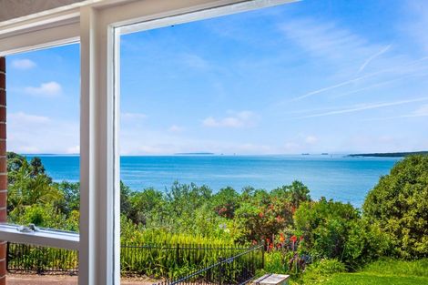 Photo of property in 70 Seacliffe Avenue, Narrow Neck, Auckland, 0622