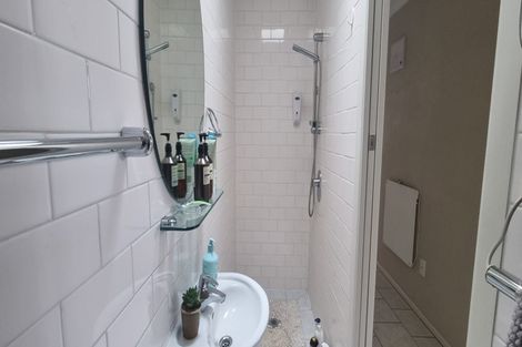 Photo of property in 171 Marine Parade, Mount Maunganui, 3116