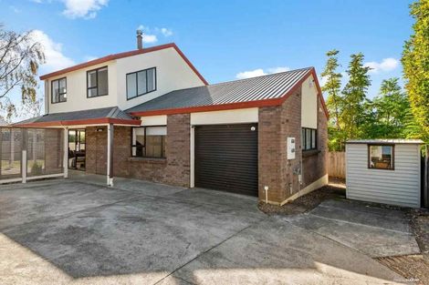Photo of property in 15b Valley Road, Pukekohe, 2120