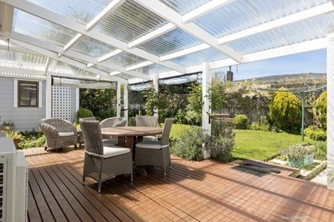 Photo of property in 40 Chamberlain Road, Karori, Wellington, 6012