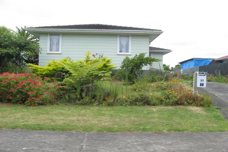 Photo of property in 33 Heyford Close, Mangere, Auckland, 2022