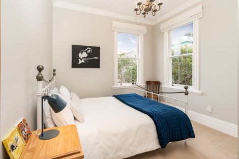 Photo of property in 8 Carrington Street, Mount Cook, Wellington, 6021