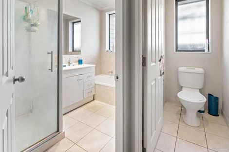 Photo of property in 10 Nykki Place, Papakura, 2110