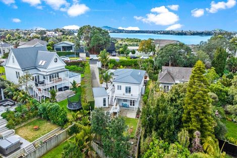 Photo of property in 14 Waimana Avenue, Northcote Point, Auckland, 0627
