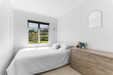 Photo of property in 489a Barrett Road, Omata, New Plymouth, 4374