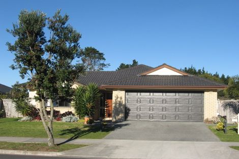 Photo of property in 22 Blackwood Drive, Wattle Downs, Auckland, 2103