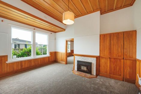 Photo of property in 294 Grey Street, Palmerston North, 4414