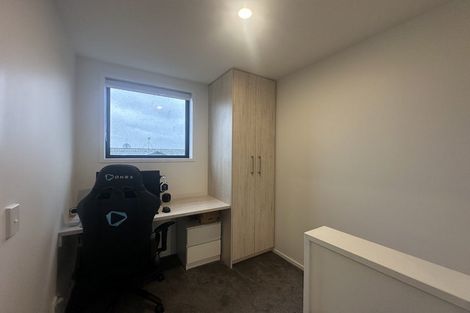 Photo of property in 7/170 Don Buck Road, Massey, Auckland, 0614