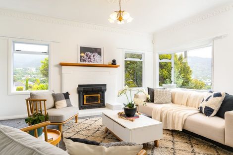 Photo of property in 23 The Drive, Tawa, Wellington, 5028