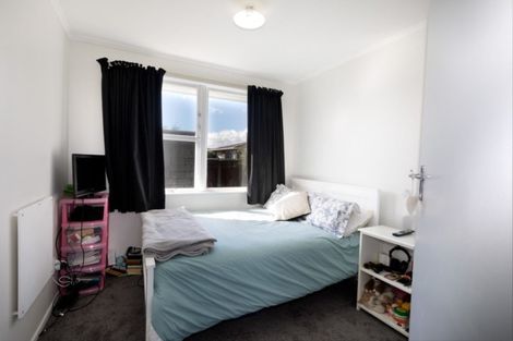 Photo of property in 1/400 Fergusson Drive, Heretaunga, Upper Hutt, 5018