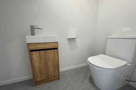 Photo of property in 3 Kautawa Lane, Massey, 0614