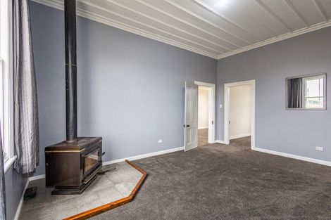 Photo of property in 14 Rangipo Street, Waiouru, 4825