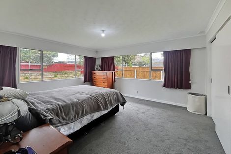 Photo of property in 39 Rhodes Drive, Kelvin Grove, Palmerston North, 4414