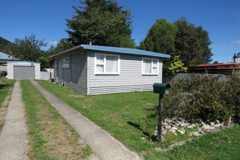 Photo of property in 77 Church Street, Reefton, 7830