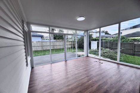 Photo of property in 8 Onepoto Road, Hauraki, Auckland, 0622