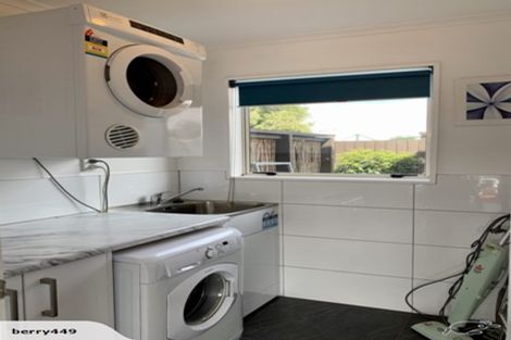 Photo of property in 2/8 Pentland Drive, Belfast, Christchurch, 8051