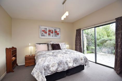 Photo of property in 75 Taiepa Road, Otatara, Invercargill, 9879