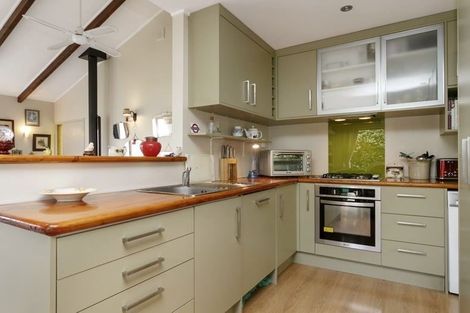 Photo of property in 15 Hilden Place, Hilltop, Taupo, 3330